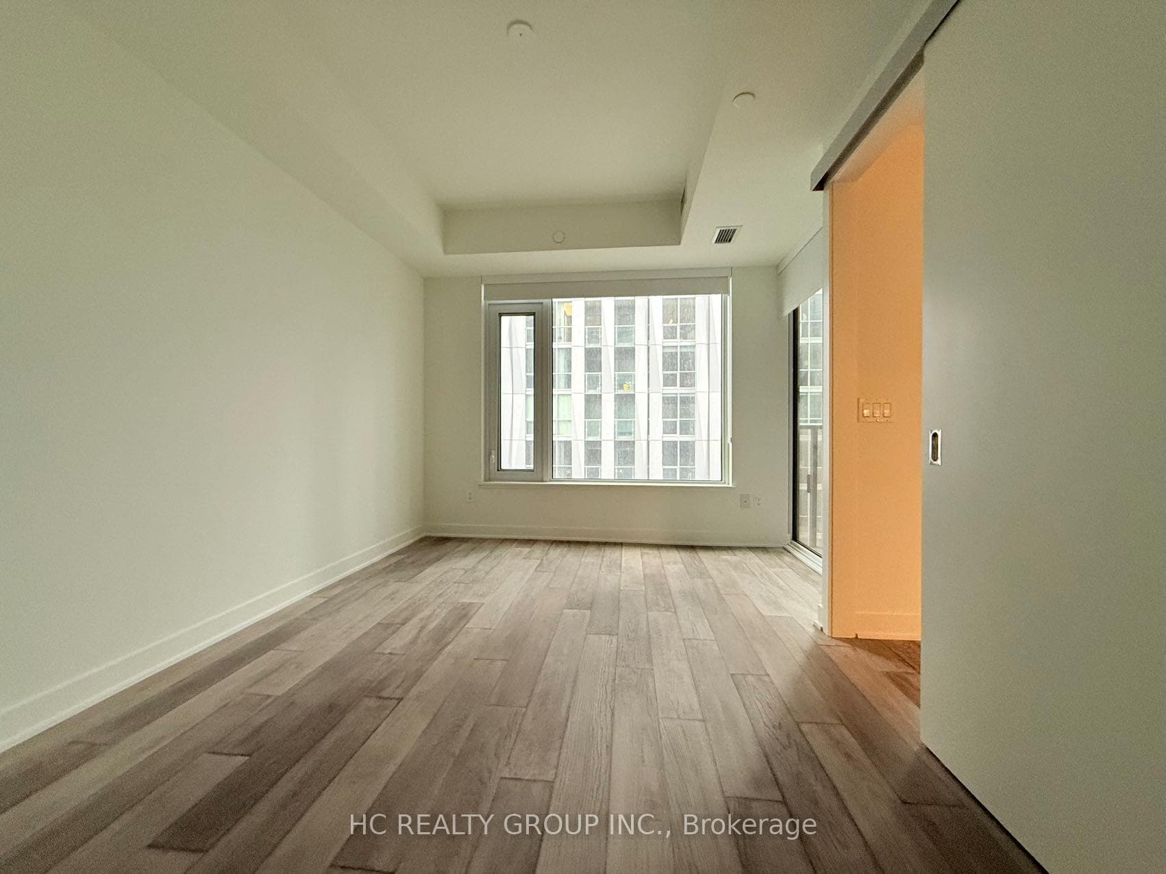 11 Yorkville Avenue Unit 1507 photo 11
