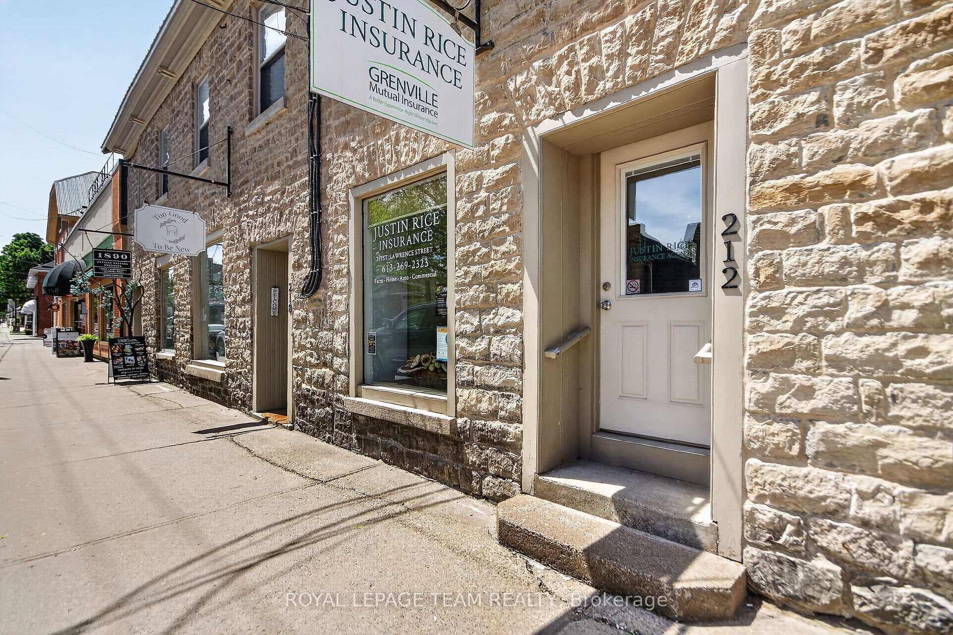 212-224 St Lawrence Street photo 12