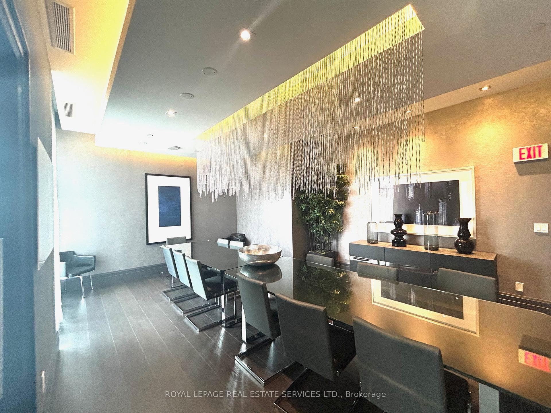 65 Speers Road Unit 1107 photo 22