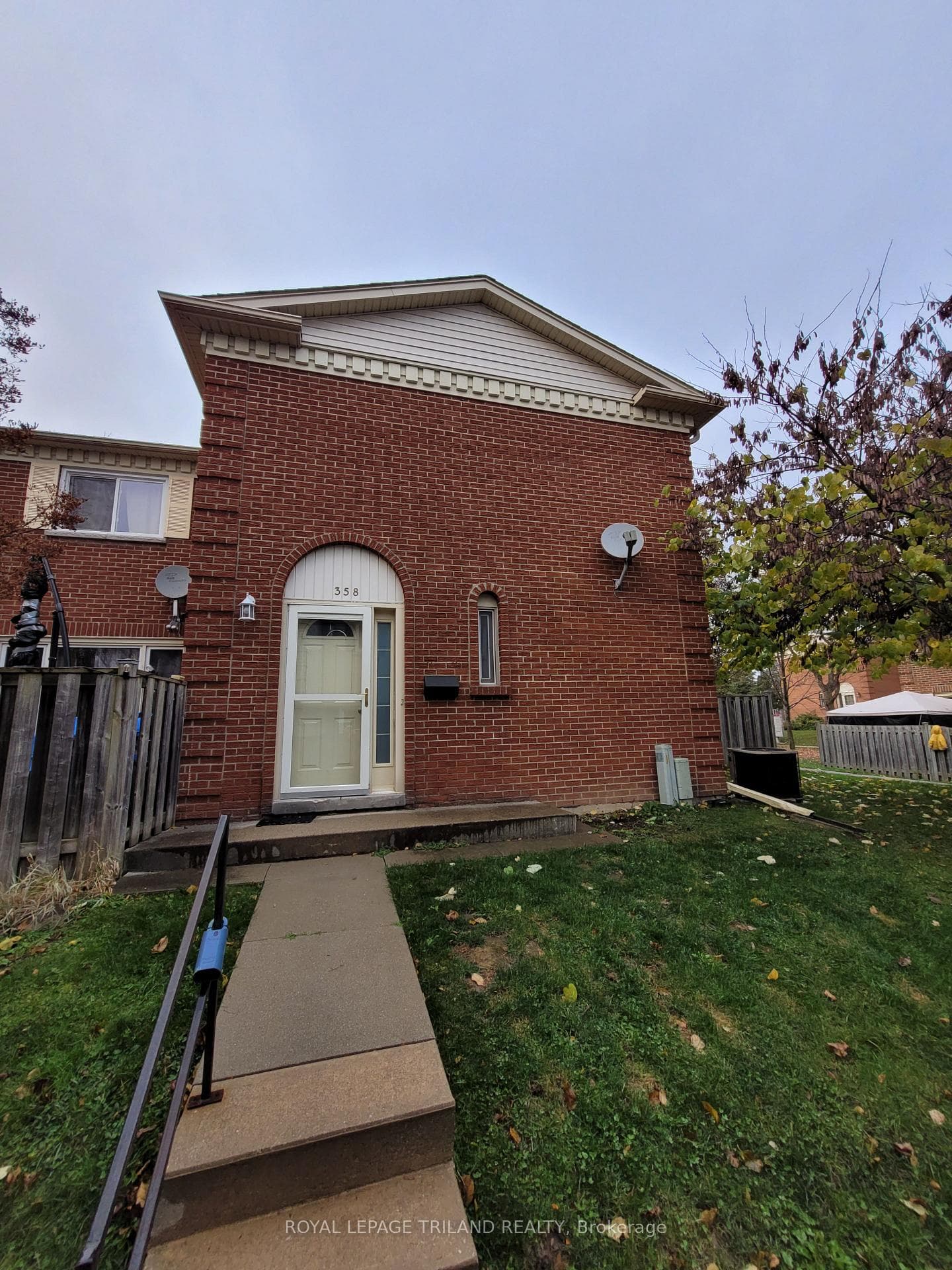 358 Homestead Court Unit 7 photo 1