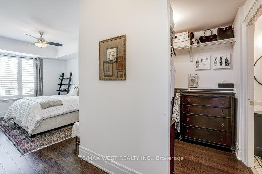 35 Baker Hill Boulevard Unit 404 photo 17