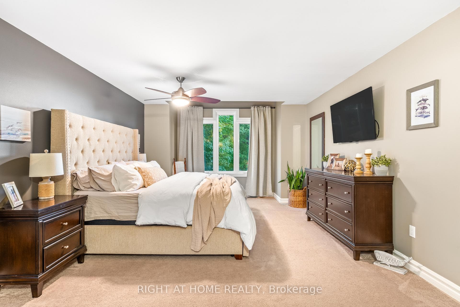 2255 Douglas Avenue photo 23