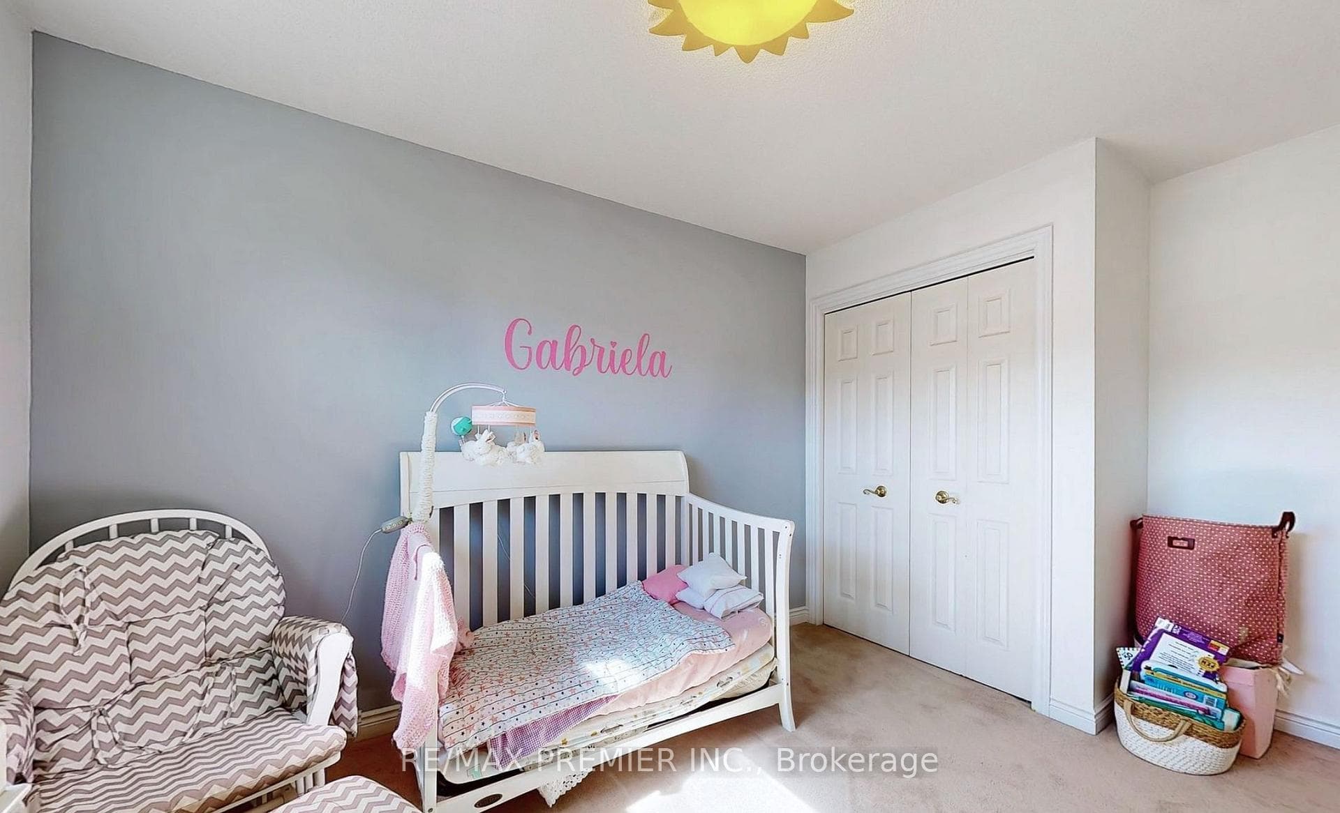 9 Wentworth Drive Unit 13 photo 25