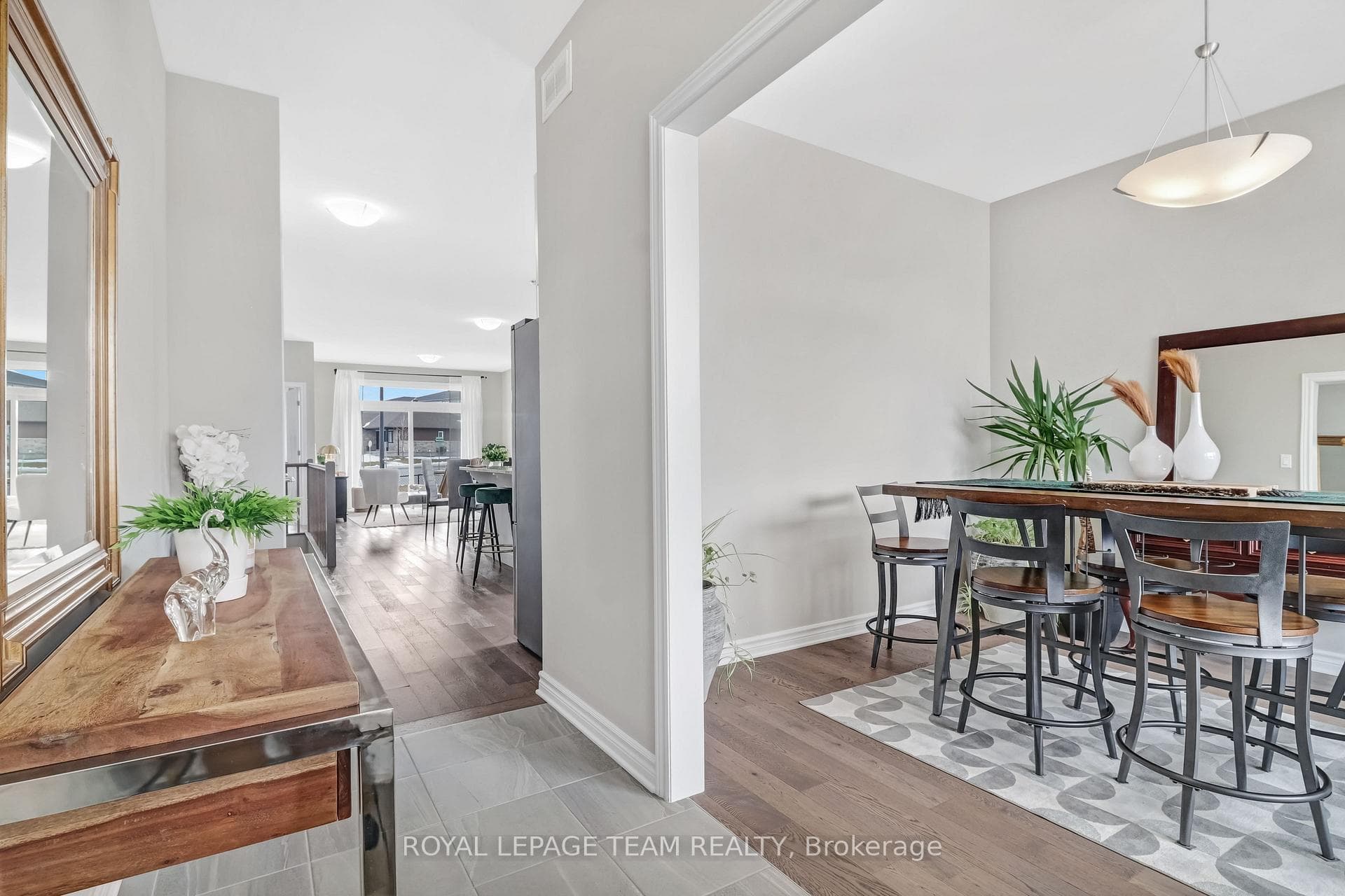 20 Seabert Drive photo 8