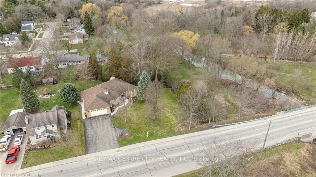 44 ELM Street photo 44