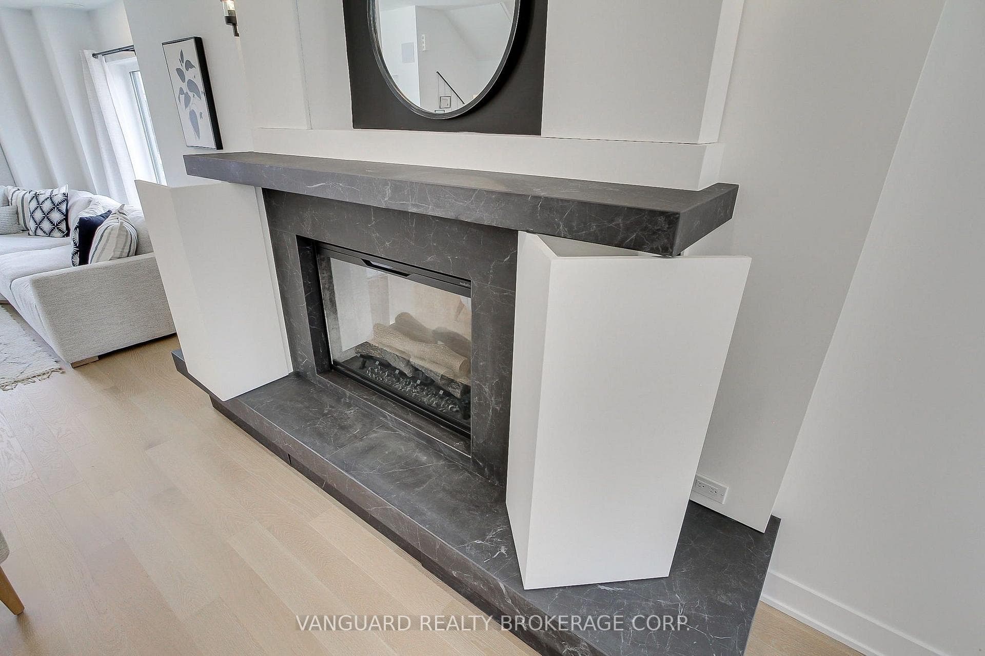 146 Landsbridge Street photo 7