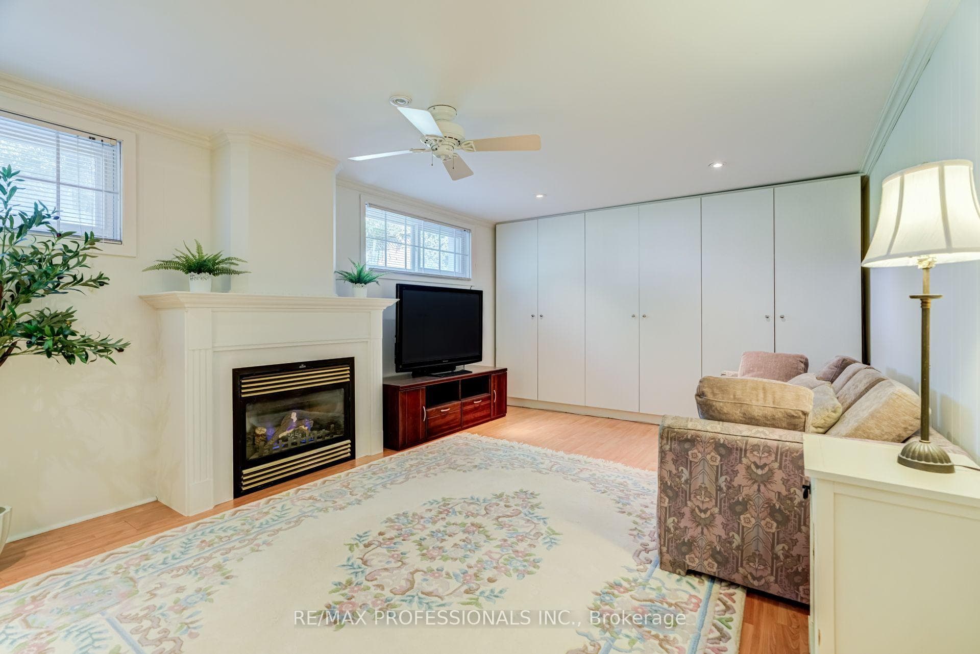 48 Genthorn Avenue photo 37