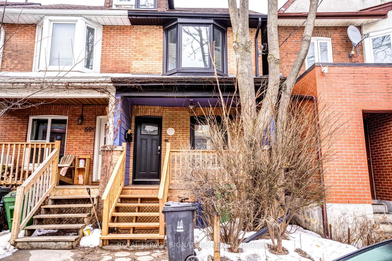 689 Pape Avenue Unit Upper photo 11
