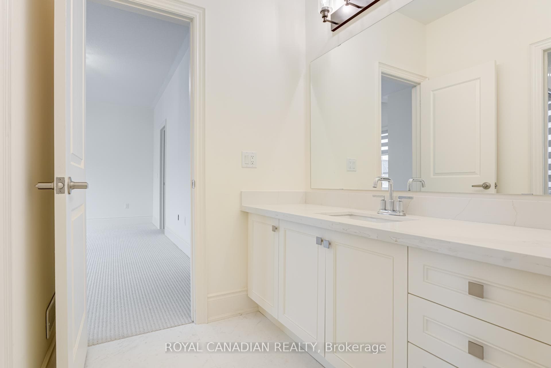 14 Suttonrail Way photo 32