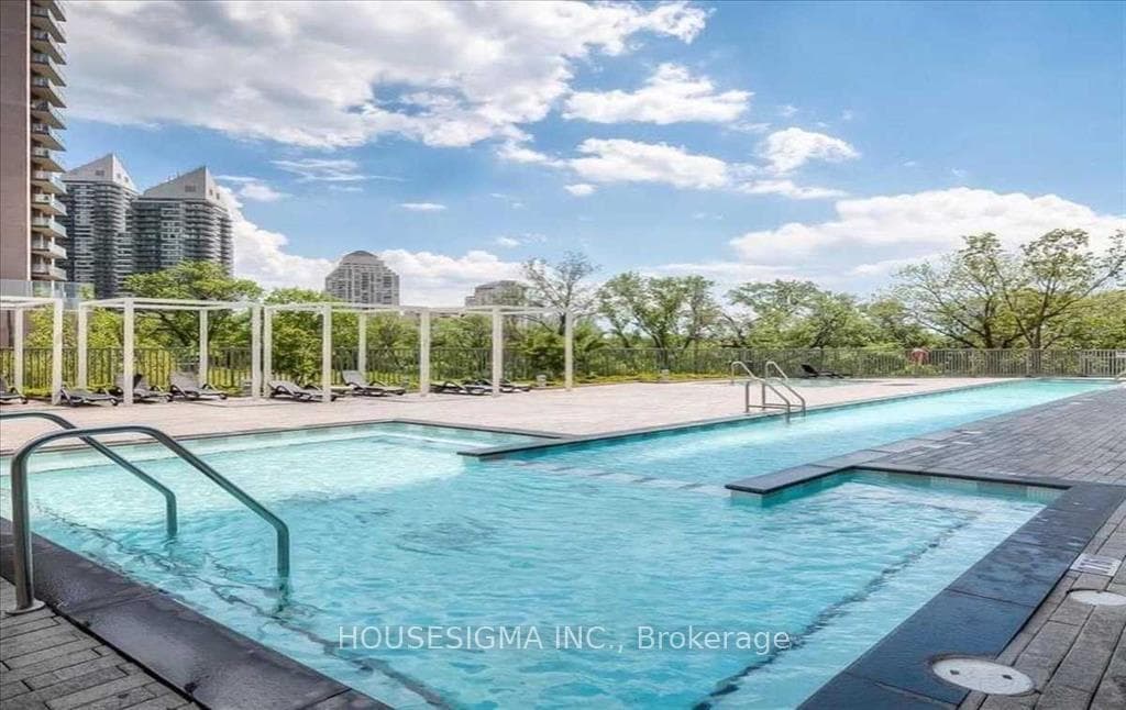 88 Park Lawn Road Unit 1806 photo 29