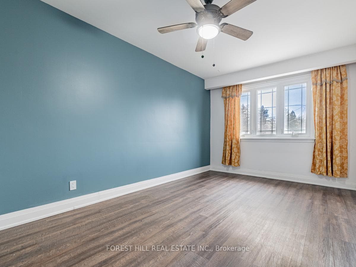 2953 Kingston Road photo 31