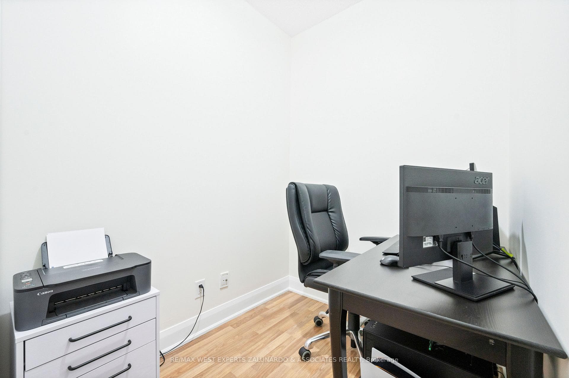 4700 Highway 7 Road Unit 412 photo 21