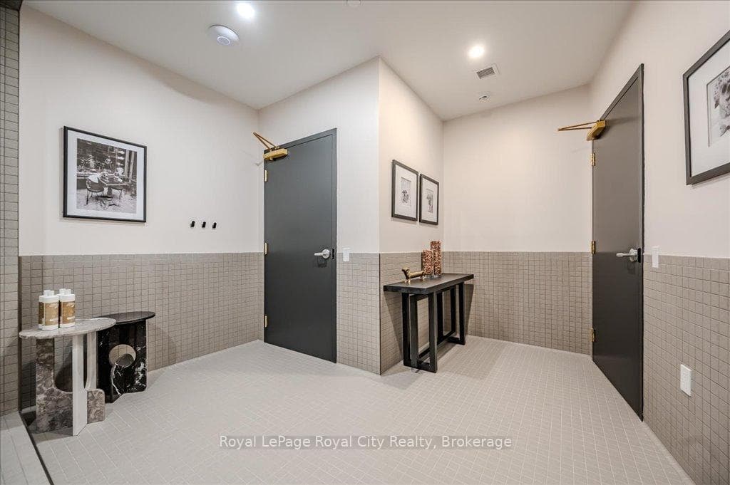 93 Arthur Street Unit 316 photo 33
