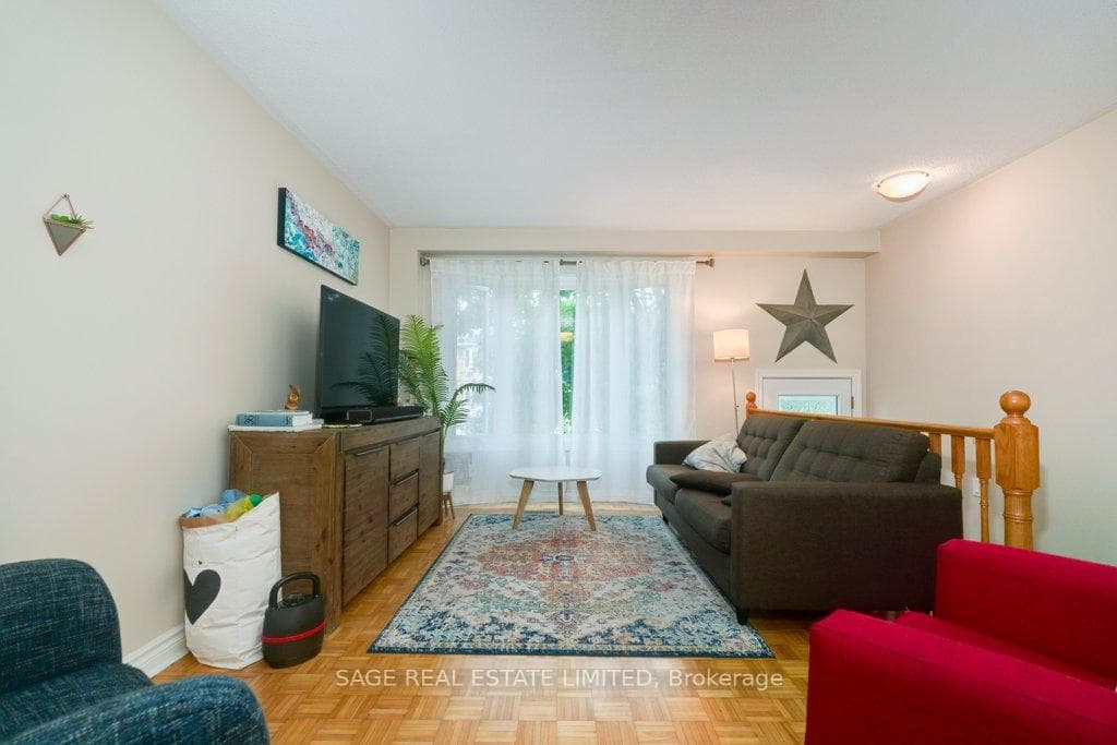 44 Ashland Avenue photo 2