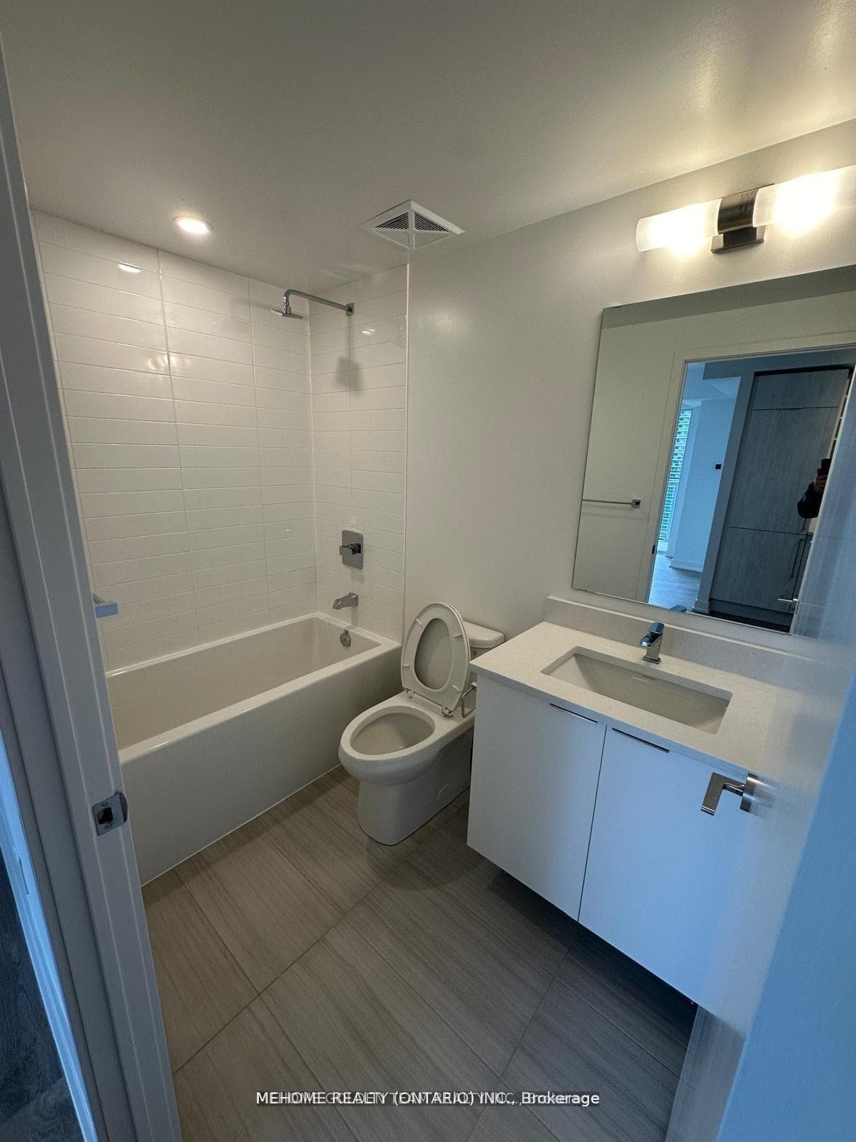 2033 Kennedy Road Unit 3208 photo 9