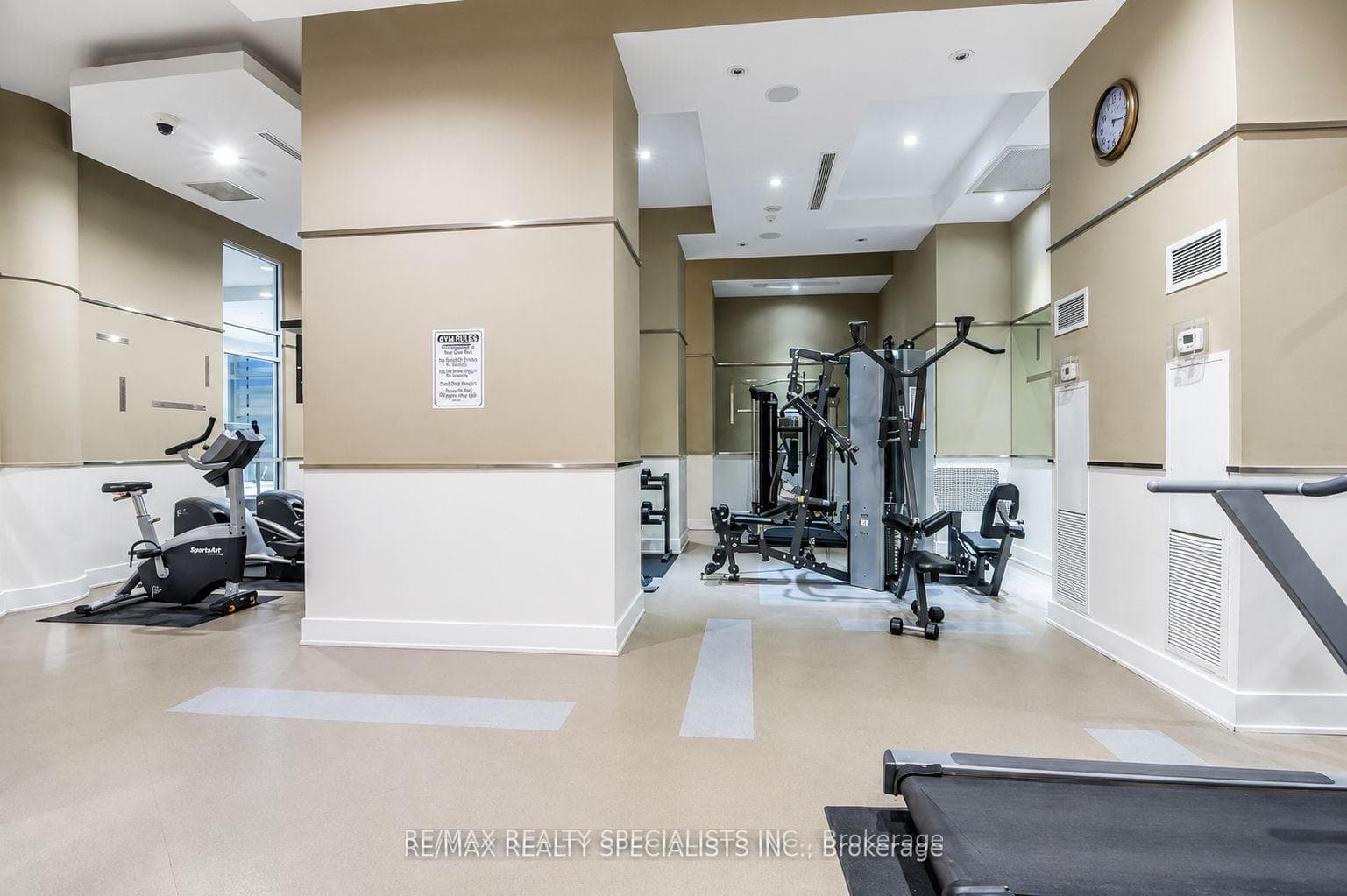 330 Burnhamthorpe Road Unit 2702 photo 12