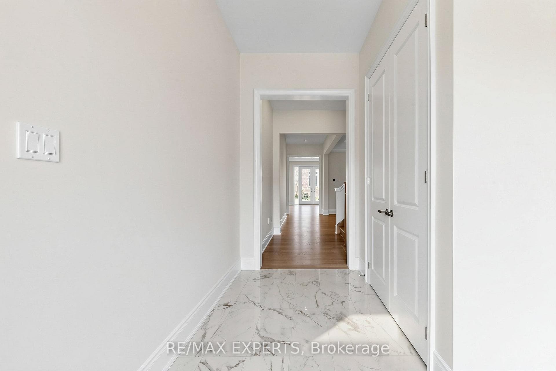 60 Bud Leggett Crescent photo 7