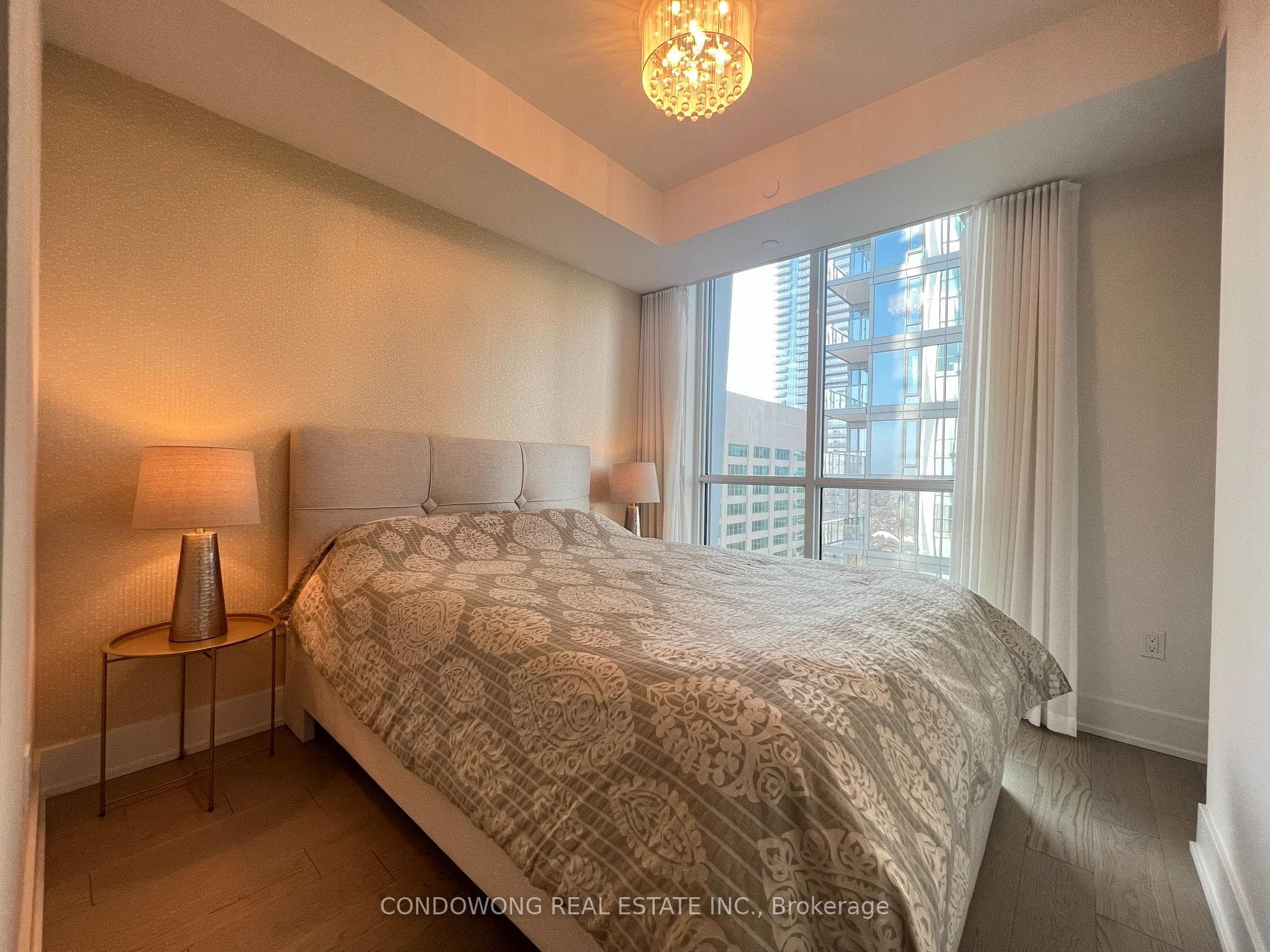 1 Yorkville Avenue Unit 3801 photo 8