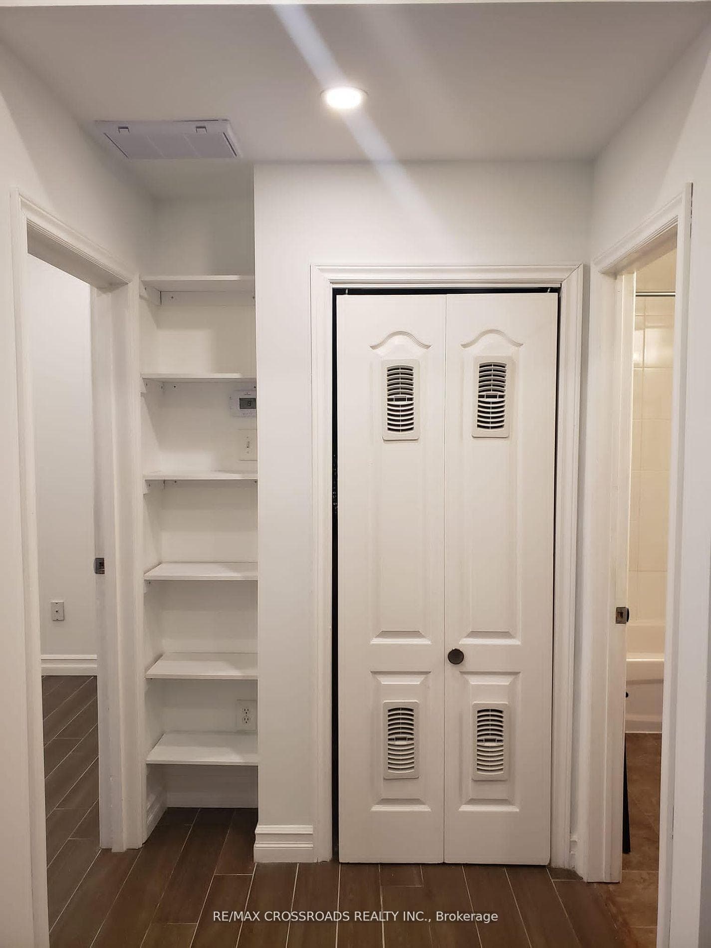 601 Shoreline Drive Unit 157 photo 7