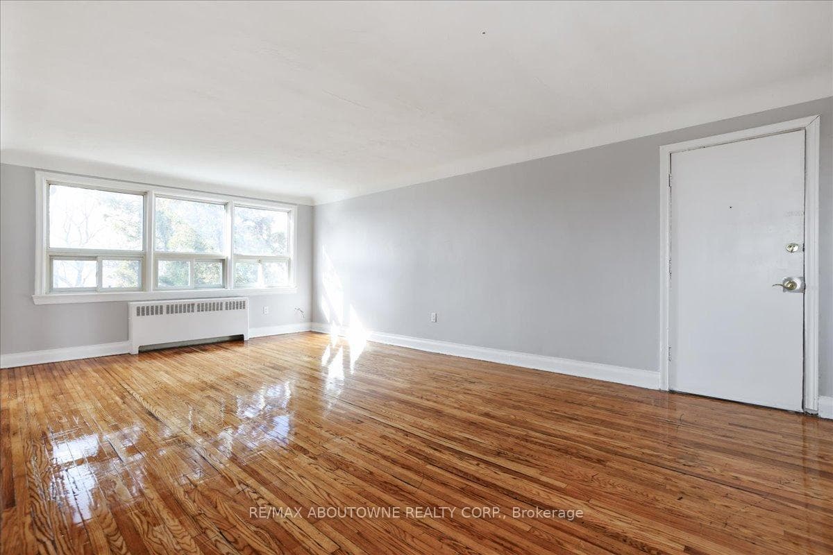 1031 Churchill Avenue Unit 5 photo 6