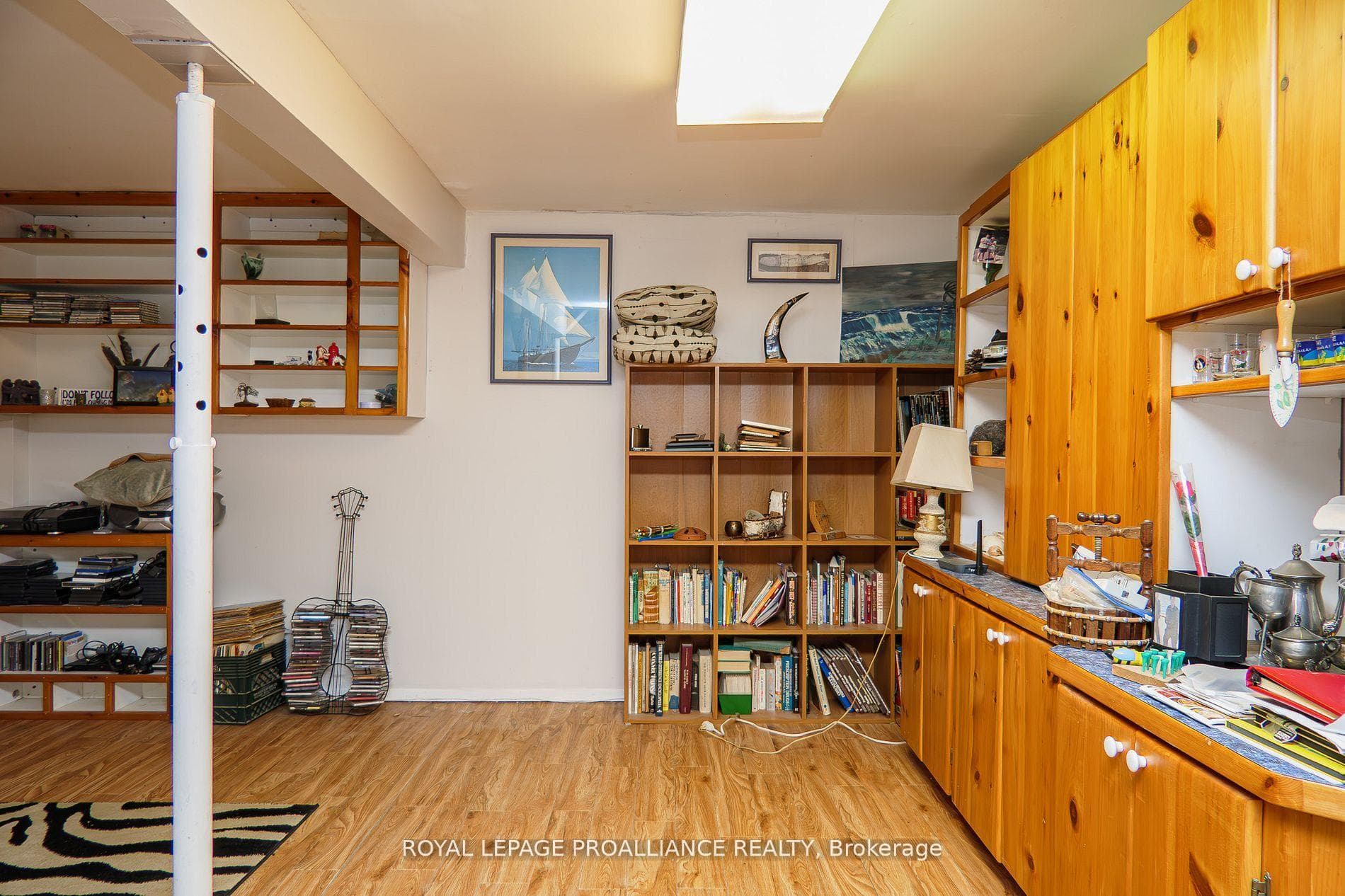 161 Bay Street Unit 28 photo 29