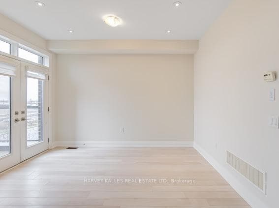74 Salterton Circle photo 15
