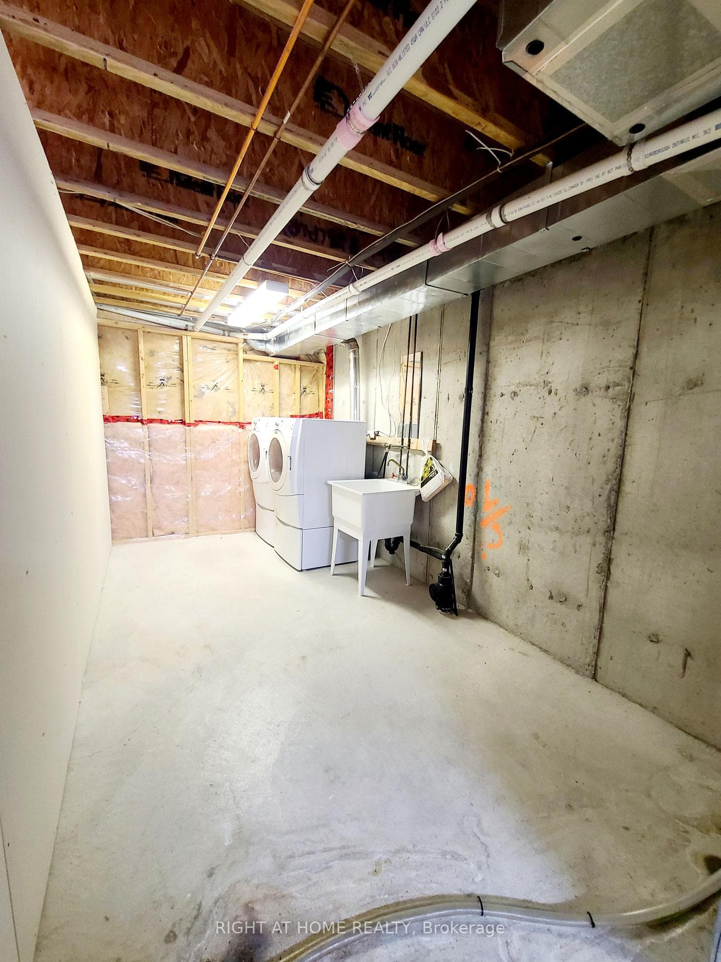 99 Snedden Avenue photo 27