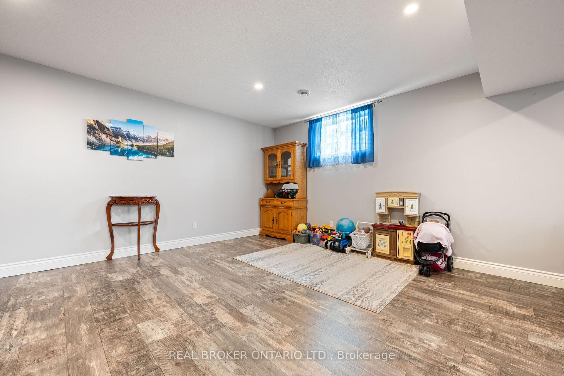11721 Plank Road photo 25