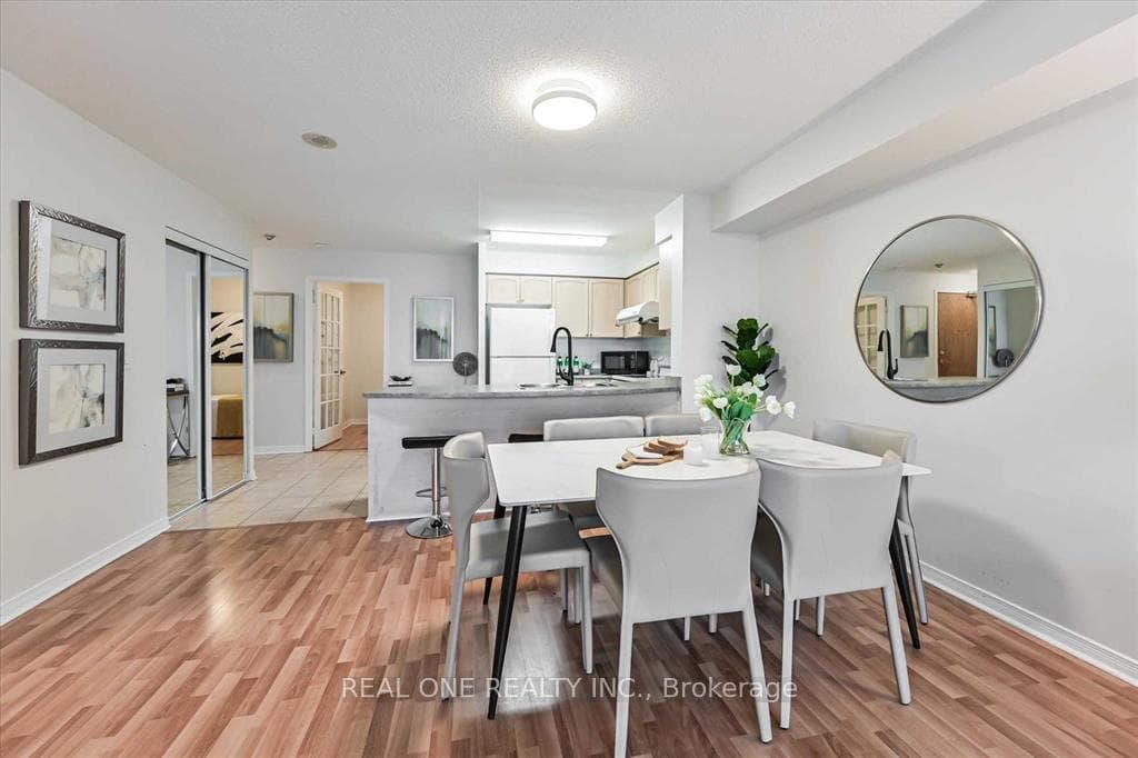 5508 Yonge Street Unit 2501 photo 16