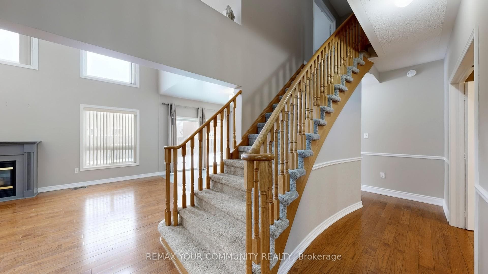8 Westacott Avenue photo 17