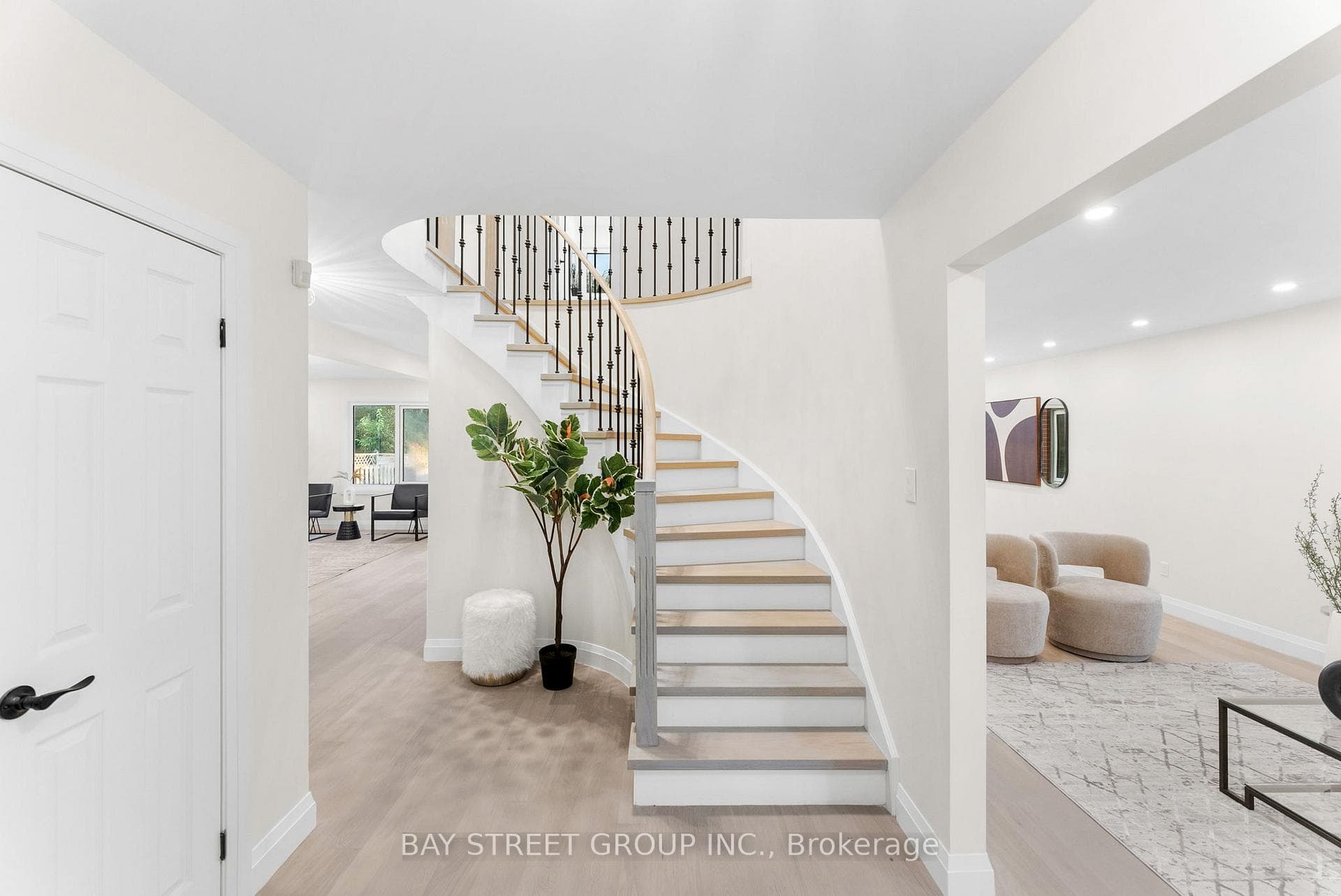 15 Drewbrook Court photo 5