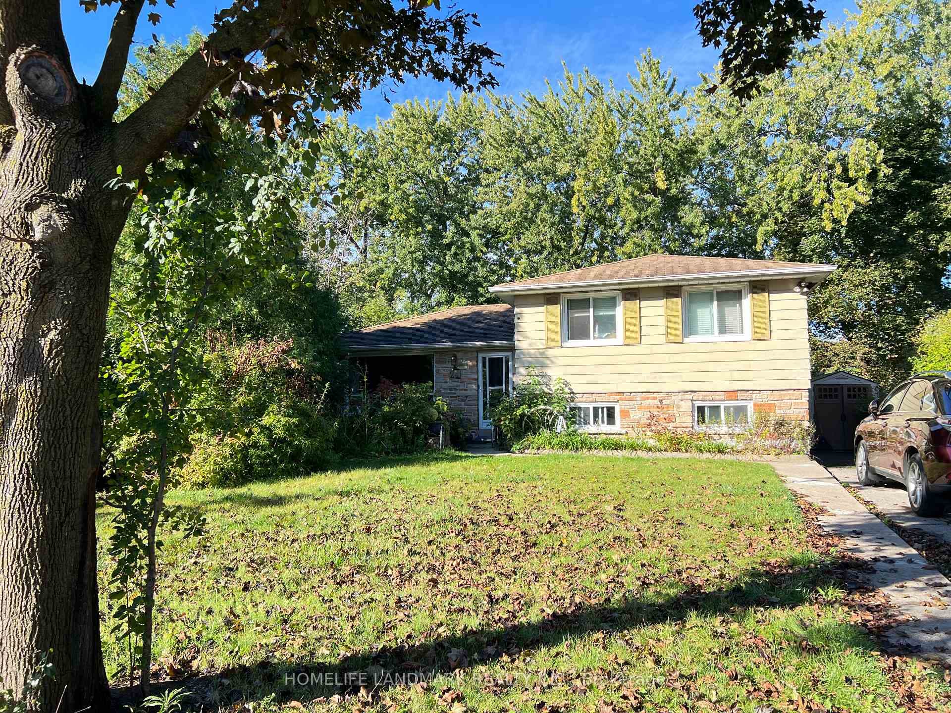 24 Drysdale Crescent photo 1