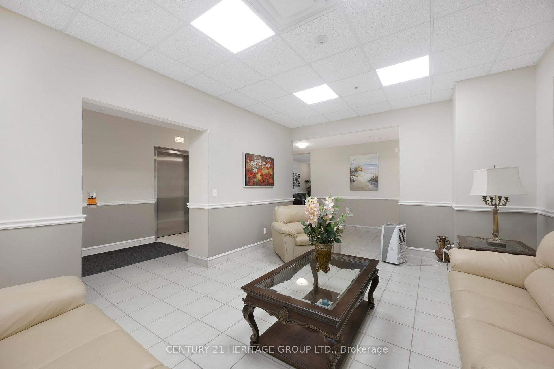 112 Simcoe Road Unit 214 photo 27