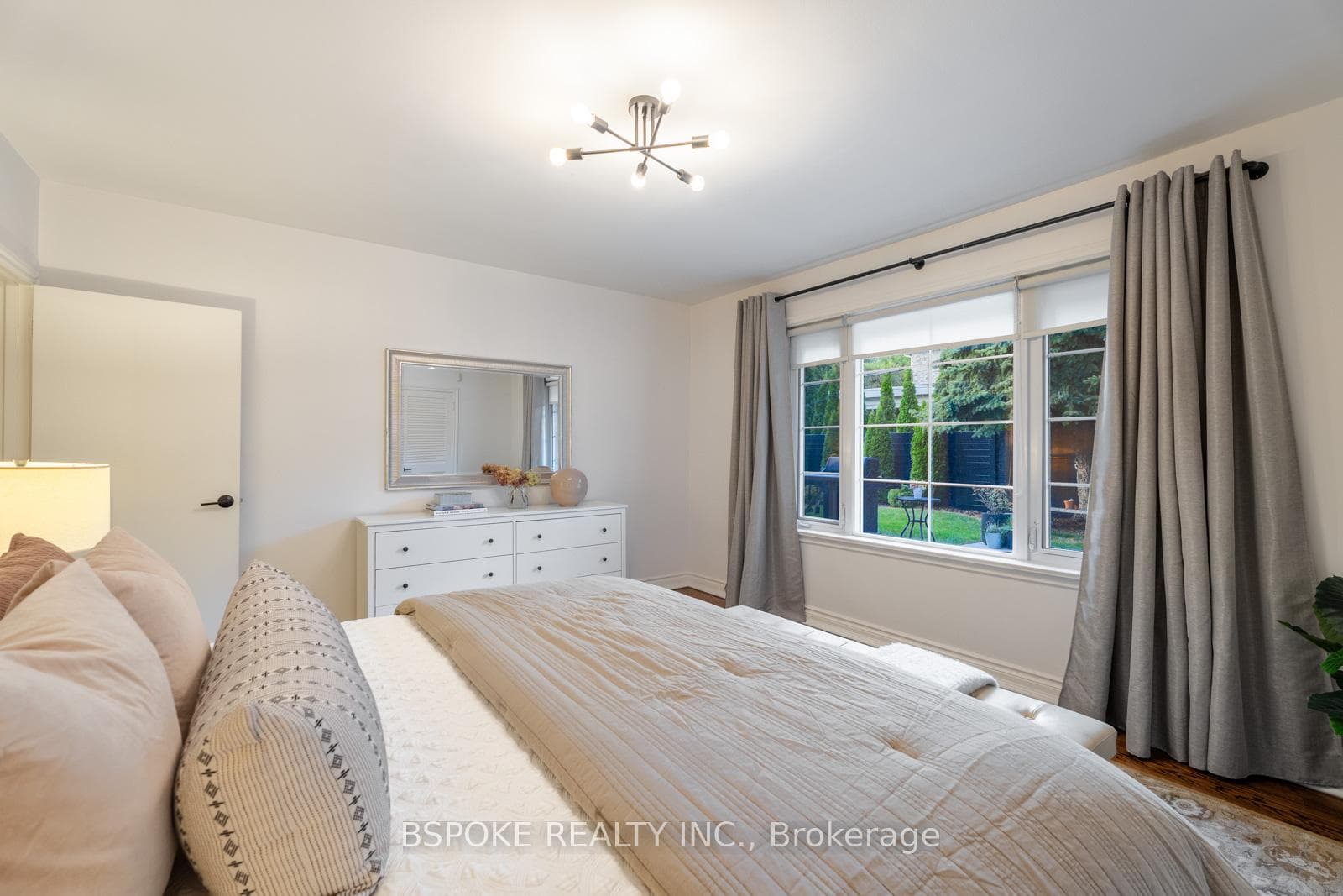 76 Princess Margaret Boulevard photo 28