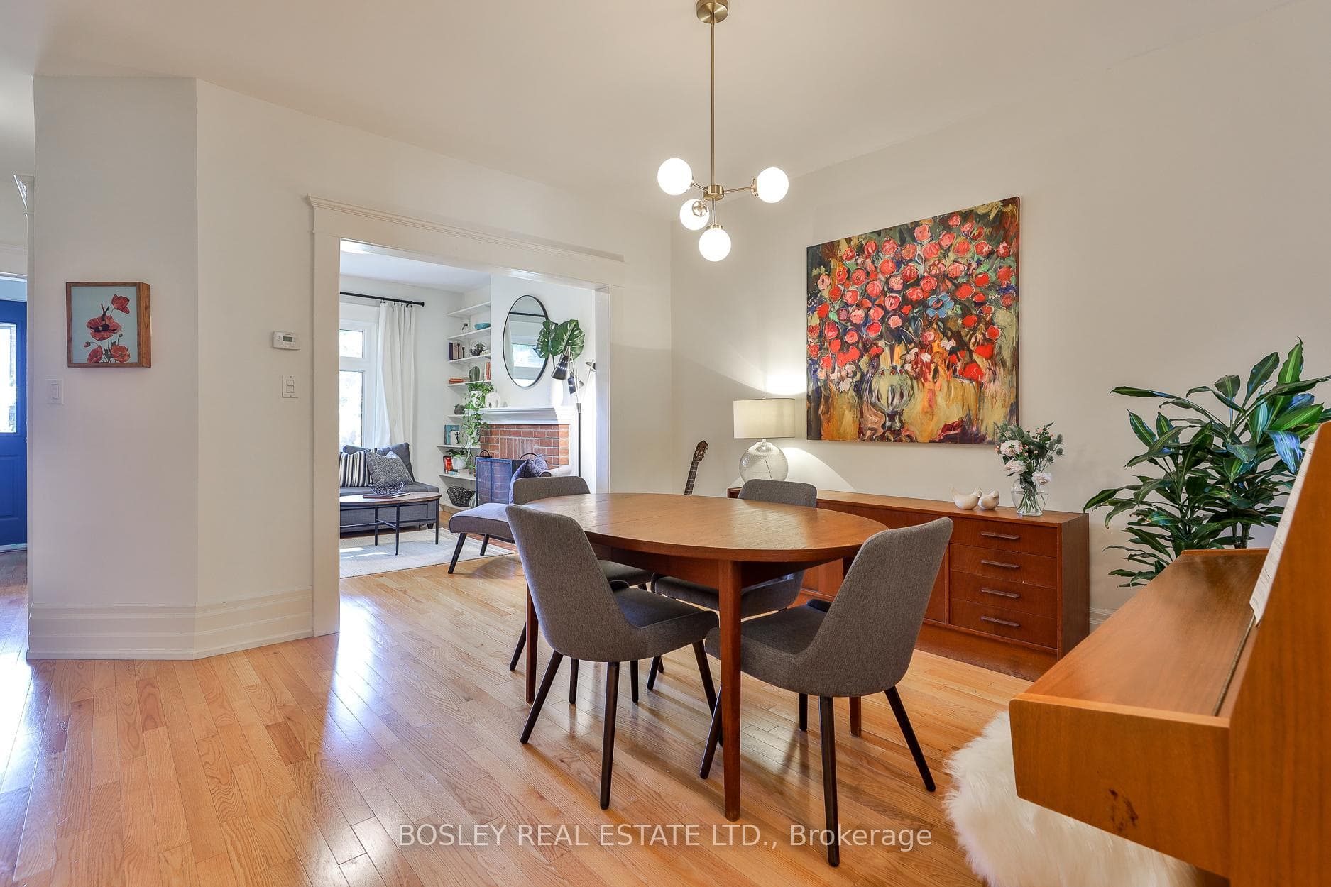 12 Westminster Avenue photo 7