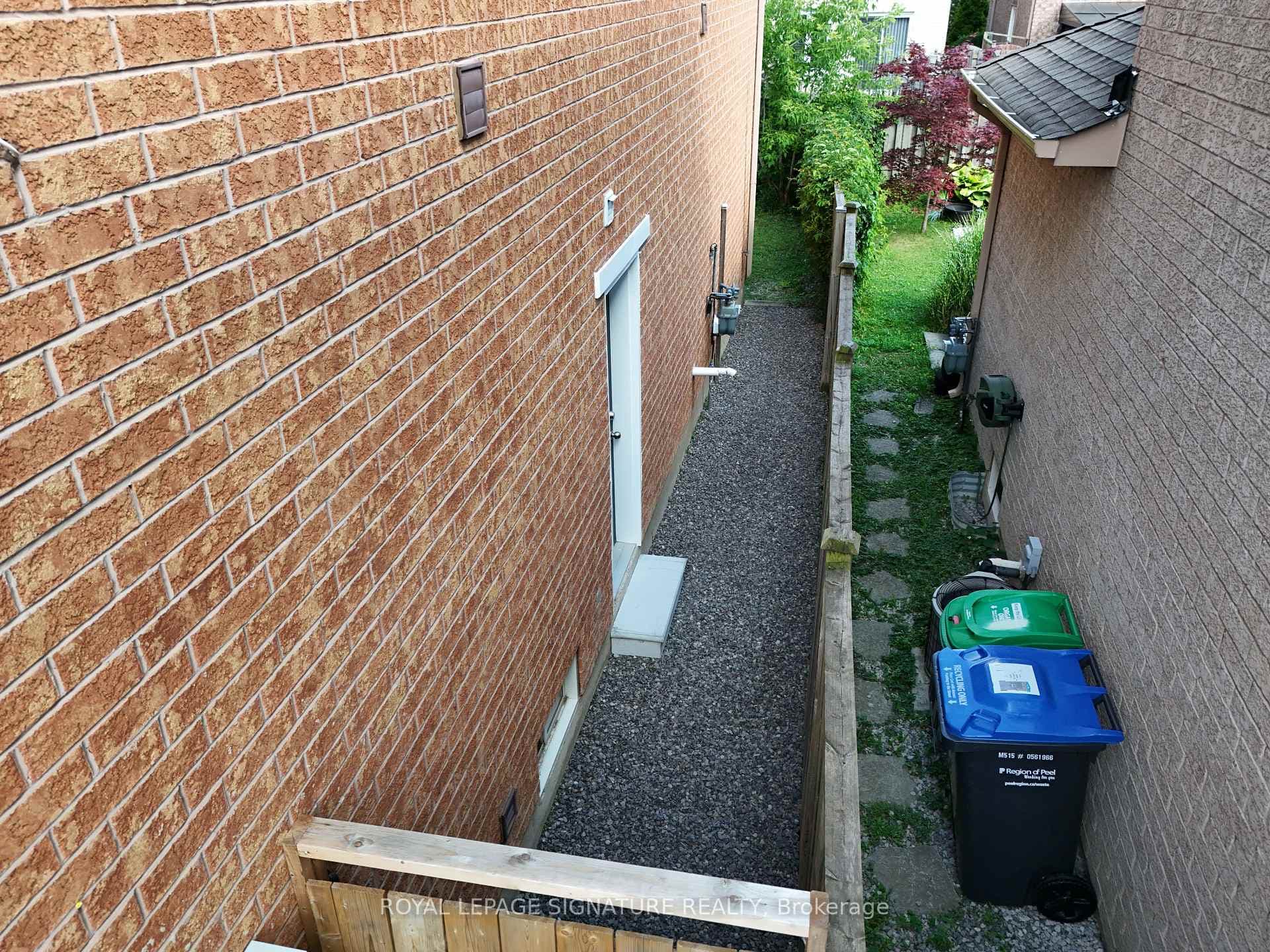 3321 Raindance Crescent photo 30