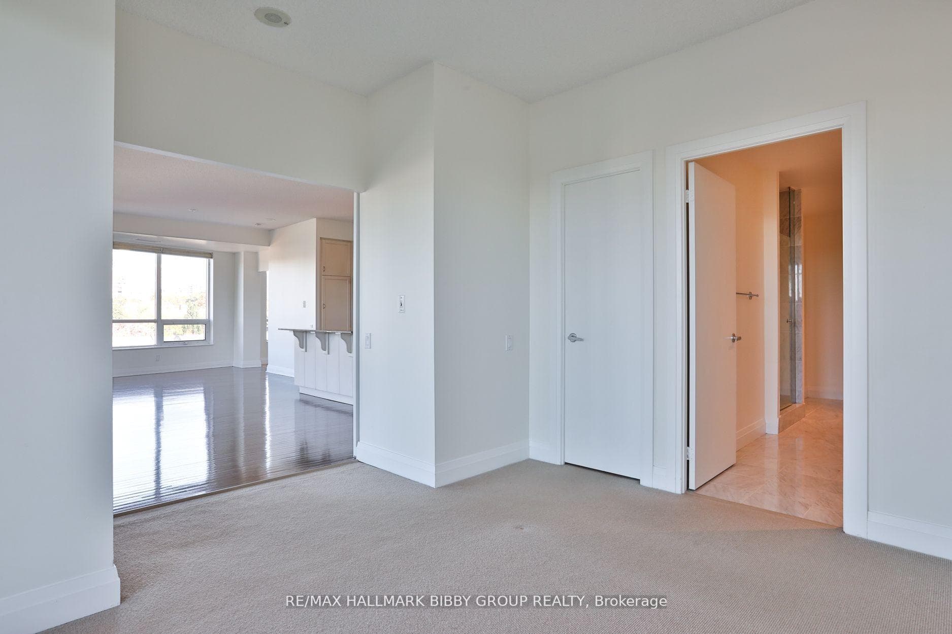 20 Scrivener Square Unit 604 photo 11