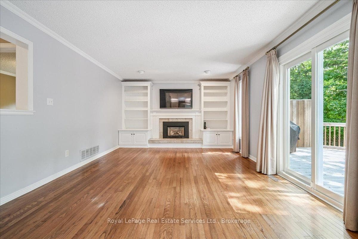 1026 Oak Meadow Road photo 15