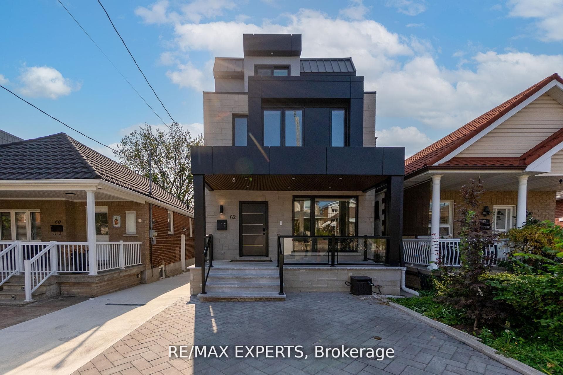 62 Hartley Avenue photo 1