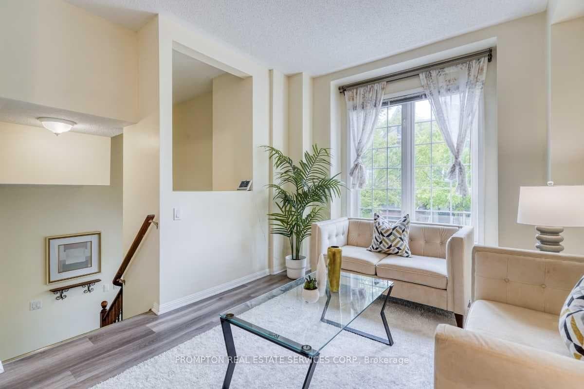 100 Elgin Mills Road Unit 51 photo 3