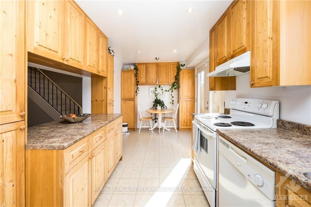 57 REANEY Court photo 14