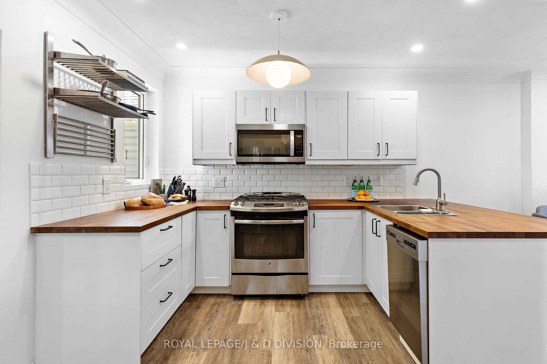 123 Drayton Avenue photo 11