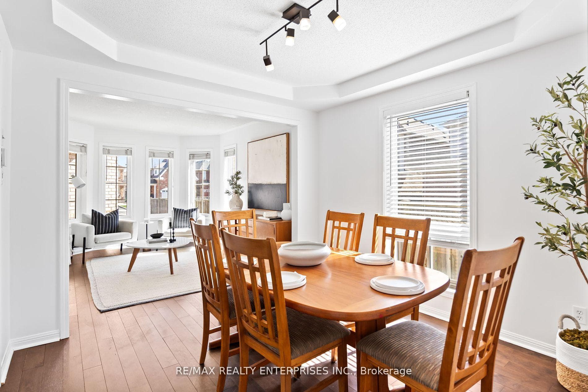 7427 Terragar Boulevard photo 8