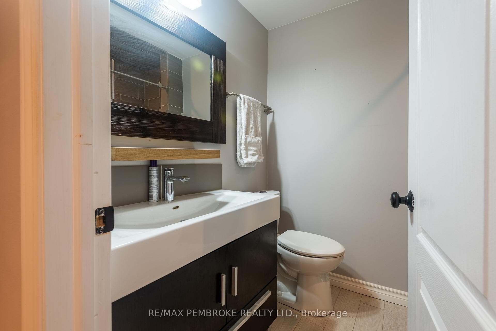 63 Heron Drive photo 38