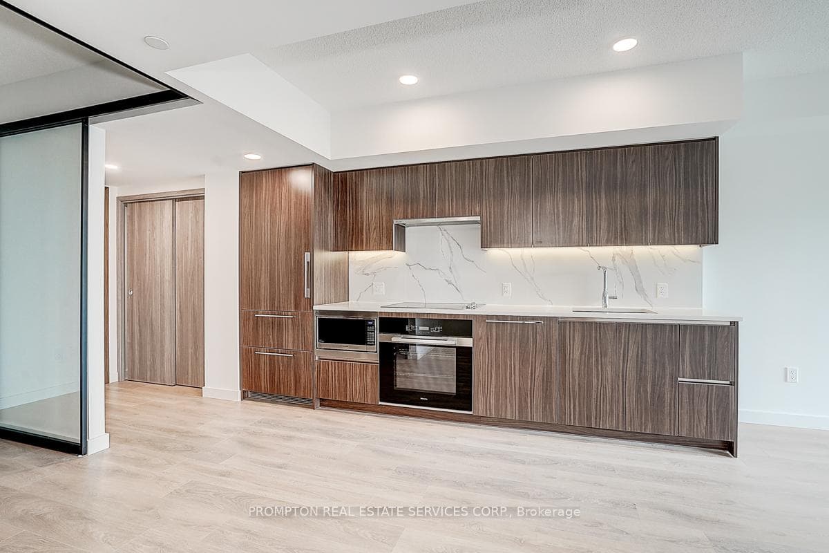 3 Concord Cityplace Way Unit 820 photo 11