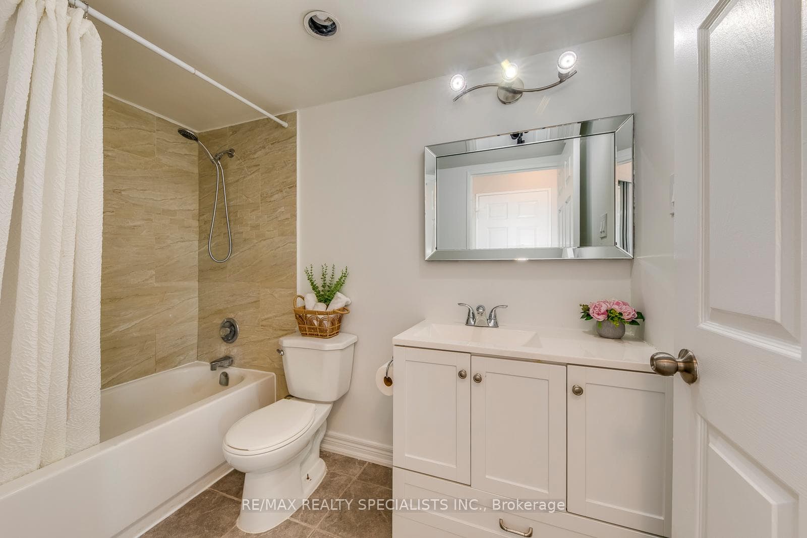 4470 Tucana Court Unit 1412 photo 21