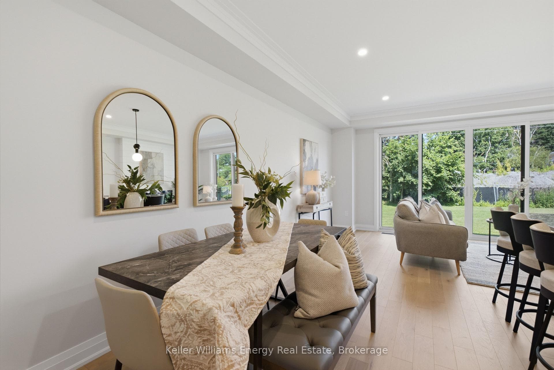 127 Hickory Street photo 6
