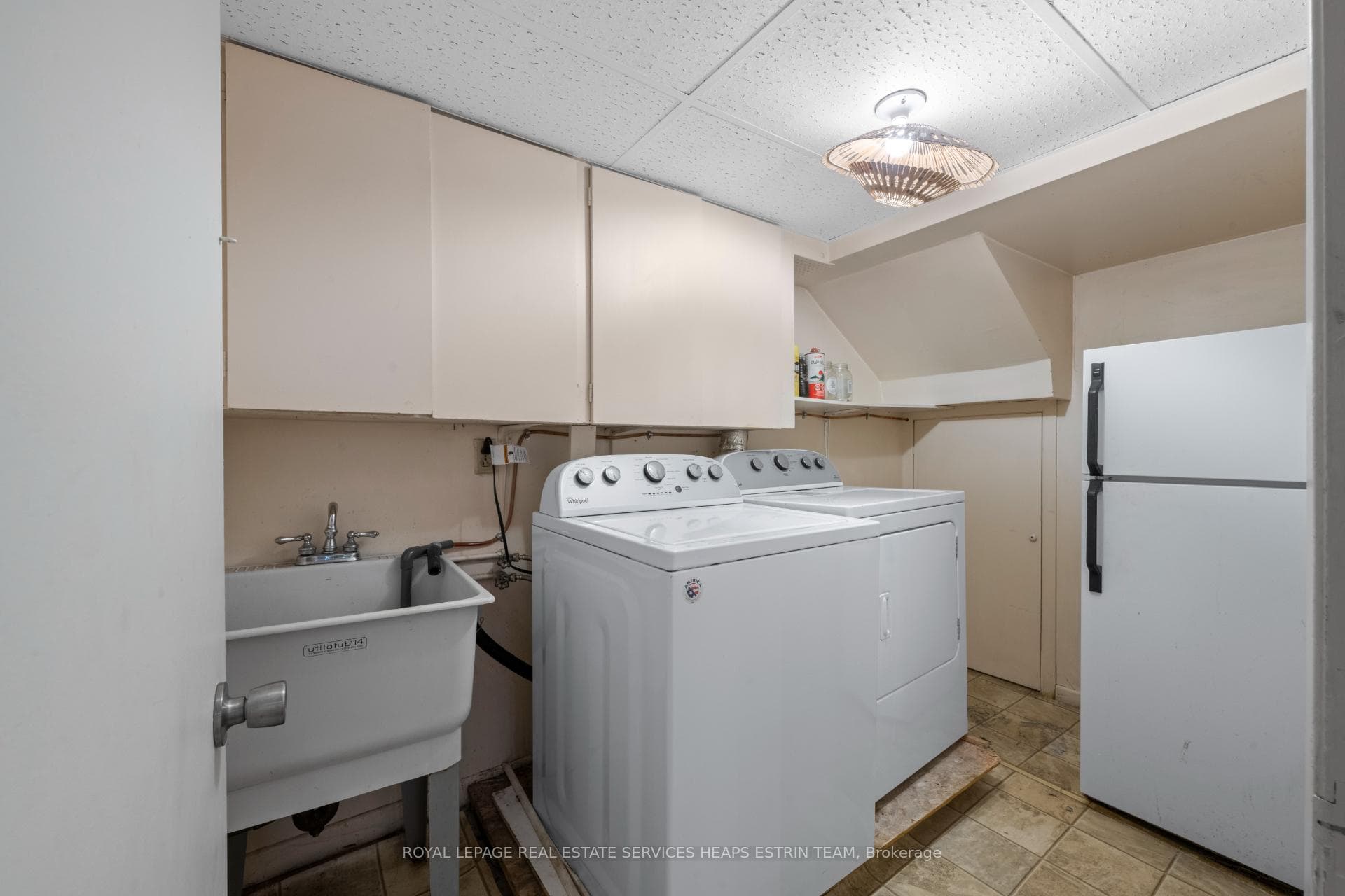 87 Clifton Road photo 31