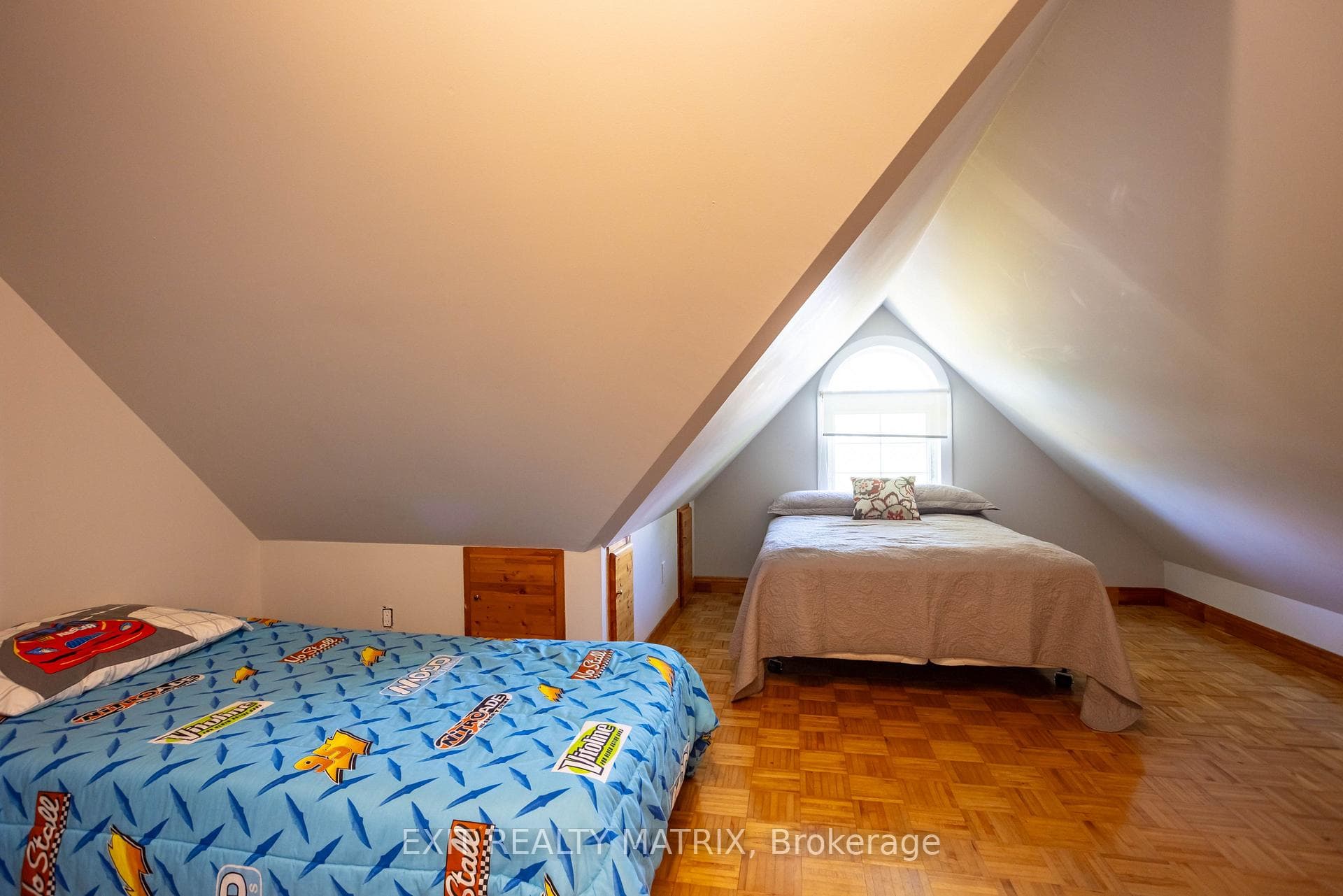 2392 8th Line Road photo 36