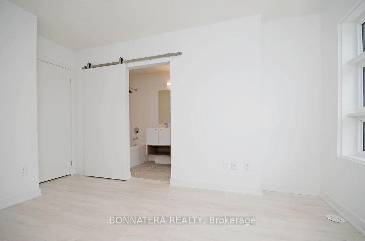 1121 Cooke Boulevard Unit 67 photo 5